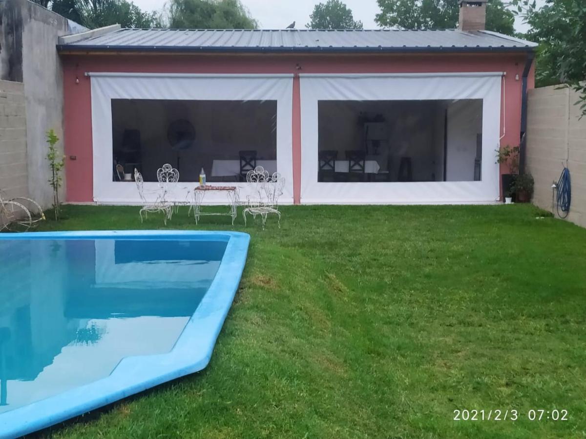 Villa Casita Casa Con Parque, Estacionamiento Y Pileta En Tigre Exterior foto